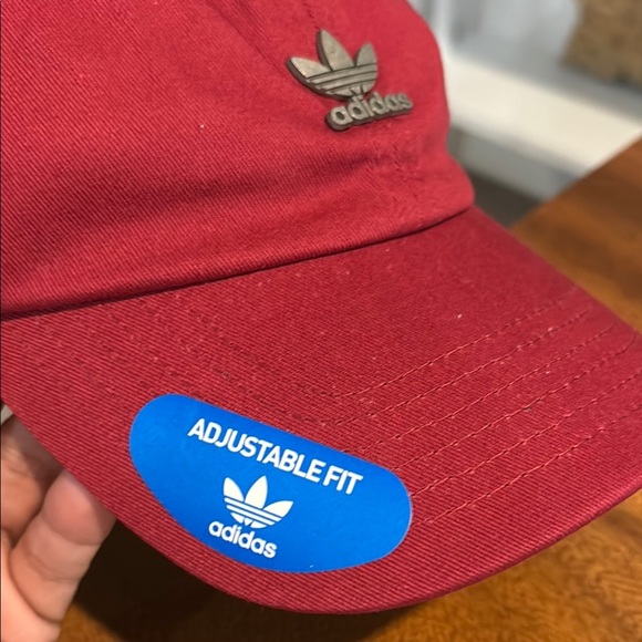 Adidas Red Women's Hat - Picture 3 of 7